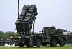 Mỹ xác nhận 'giúp' Ukraine điều khiển hệ thống Patriot, tái khẳng định quyết tâm răn đe mở rộng cùng Hàn Quốc