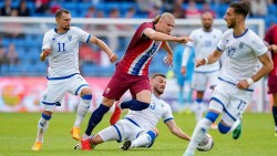 Ghi 3 bàn trận đội tuyển Na Uy thắng Kosovo, Erling Haaland lập hat-trick lần thứ 22