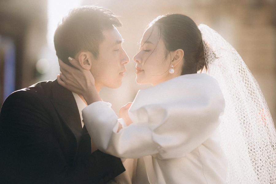 Ngắm ảnh cưới đẹp như mơ của Midu