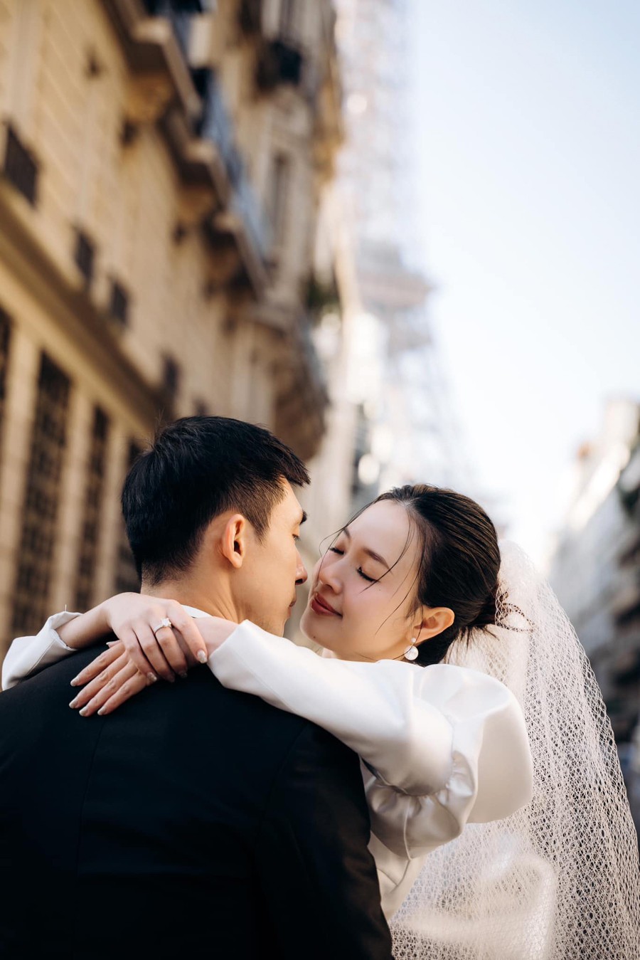 Ngắm ảnh cưới đẹp như mơ của Midu