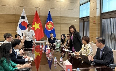 Tăng cường, thúc đẩy quan hệ hợp tác hữu nghị giữa Việt Nam và Hàn Quốc