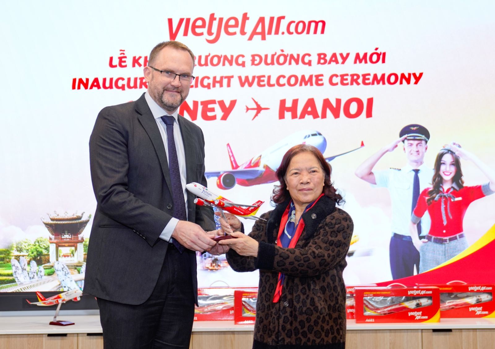 Lãnh đạo Vietjet cảm ơn Chính phủ, các cơ quan, tổ chức, doanh nghiệp hai nước đã luôn ủng hộ và đồng hành cùng Vietjet