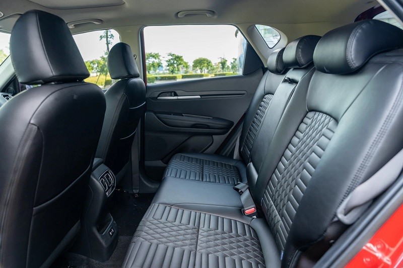 Cận cảnh Kia Sonet 2024 vừa ra mắt tại Việt Nam