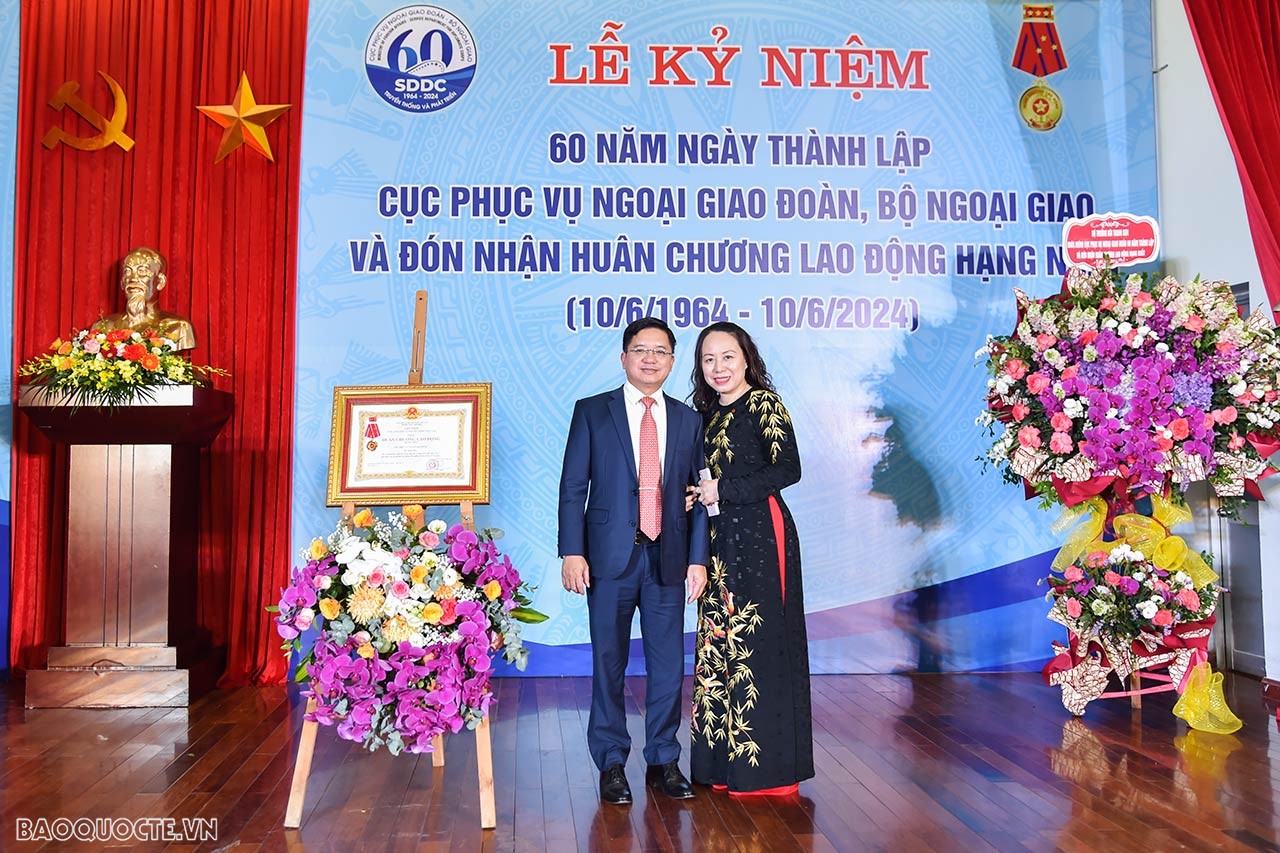 Cục Phục vụ Ngoại giao đoàn đón nhận Huân chương Lao động hạng Nhất