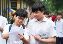 Trường THPT chuyên Khoa học Tự nhiên công bố điểm chuẩn lớp 10