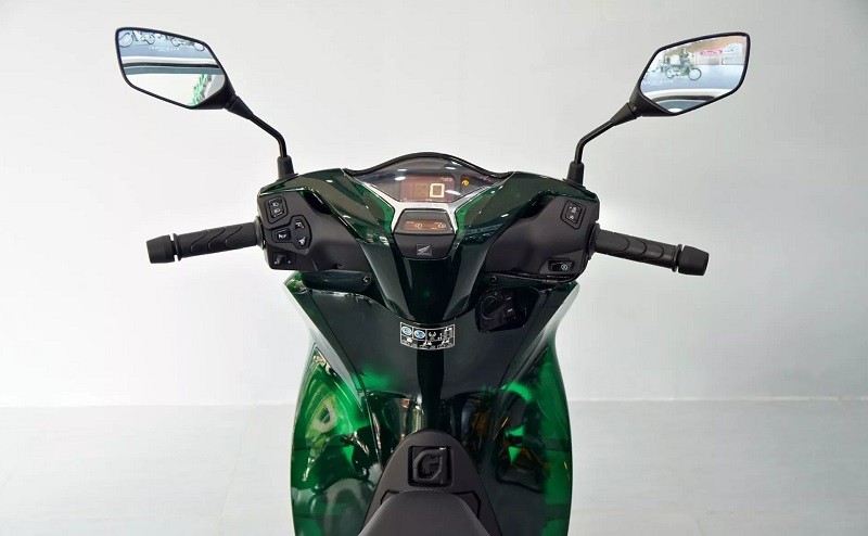 Cận cảnh Honda SH Vetro bản giới hạn vừa về Việt Nam, giá từ 140 triệu đồng