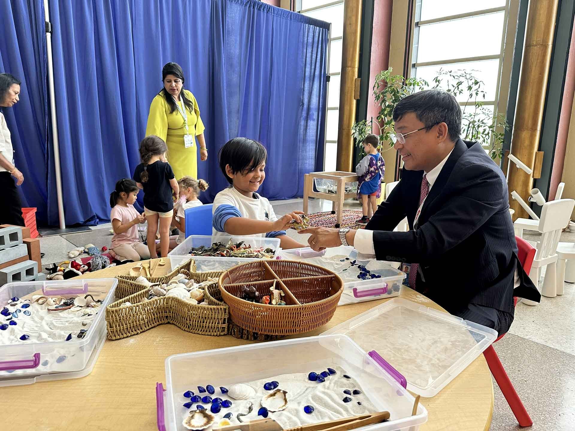 Liên hợp quốc lần đầu tiên kỷ niệm Ngày quốc tế Vui chơi