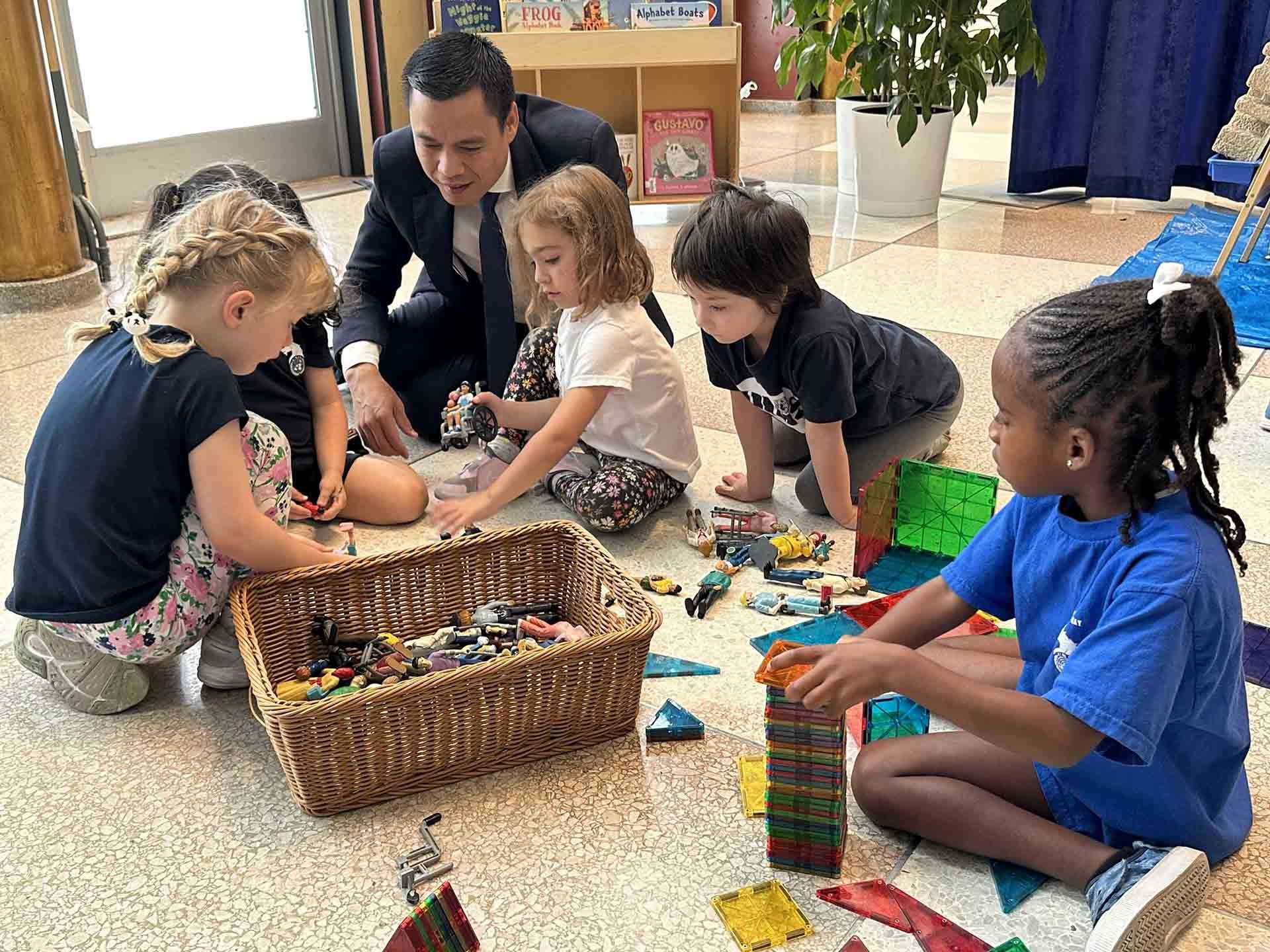 Liên hợp quốc lần đầu tiên kỷ niệm Ngày quốc tế Vui chơi