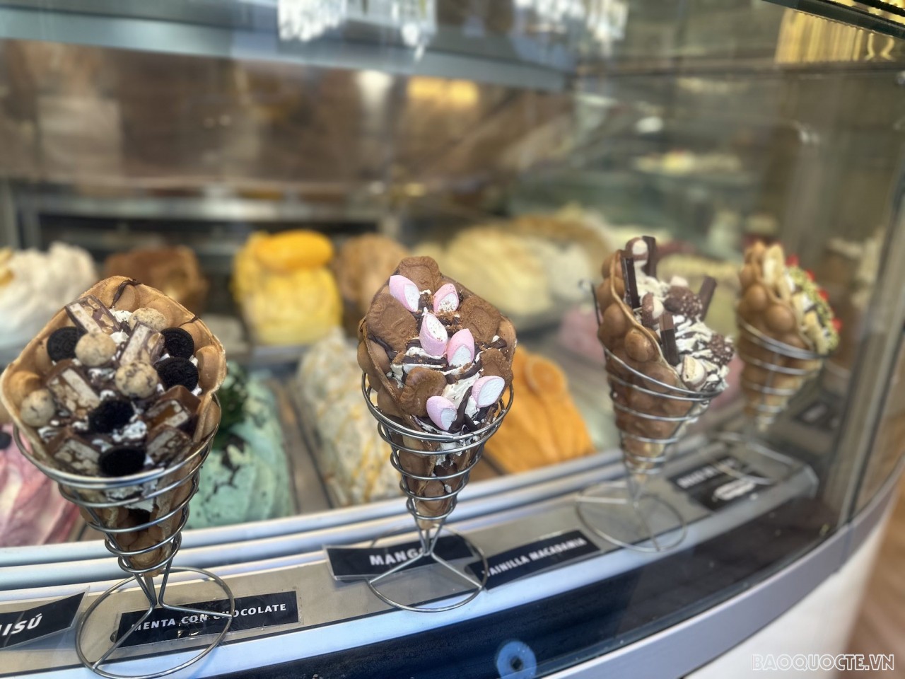 Du lịch Tây Ban Nha: Trải nghiệm ‘foodtour’ tại khu chợ biểu tượng của Barcelona