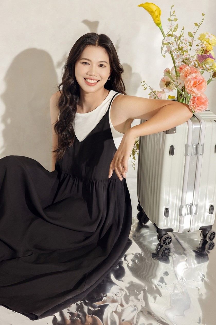 Kình ngư Ánh Viên làm mẫu ảnh