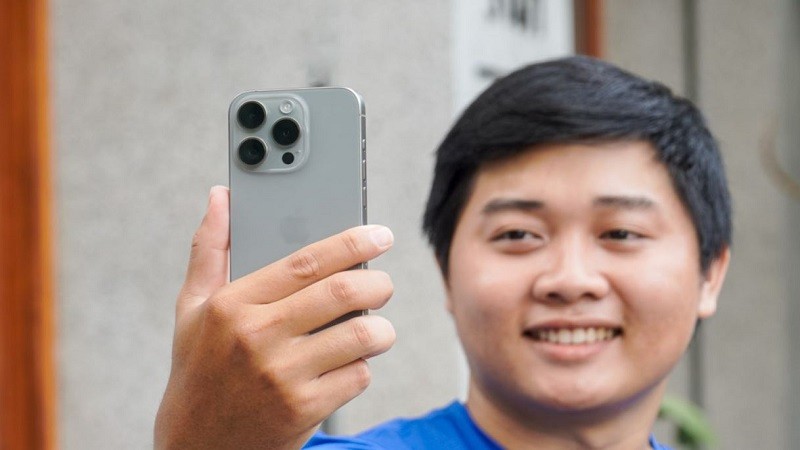 Điều khiển iPhone bằng mắt trên iOS 18 siêu thú vị mà bạn nên thử