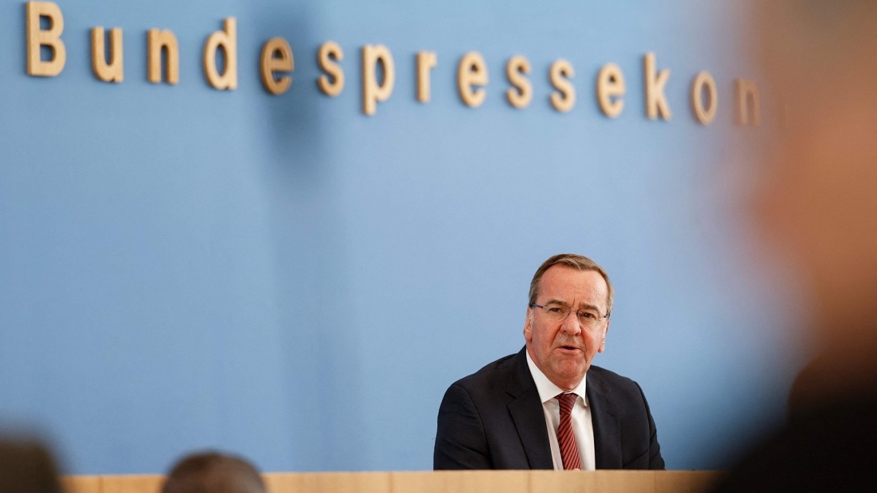 canh bao xung dot trong quy dao khong gian duc chi manh tay tang cuong nang luc an ninh vu tru