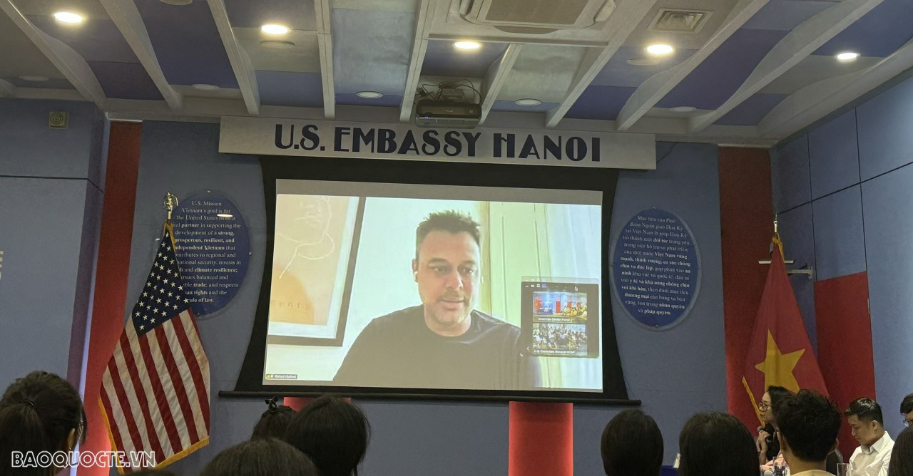 Ứng dụng AI trong truyền thông: Tiện lợi nhưng vẫn còn tiềm ẩn rủi ro