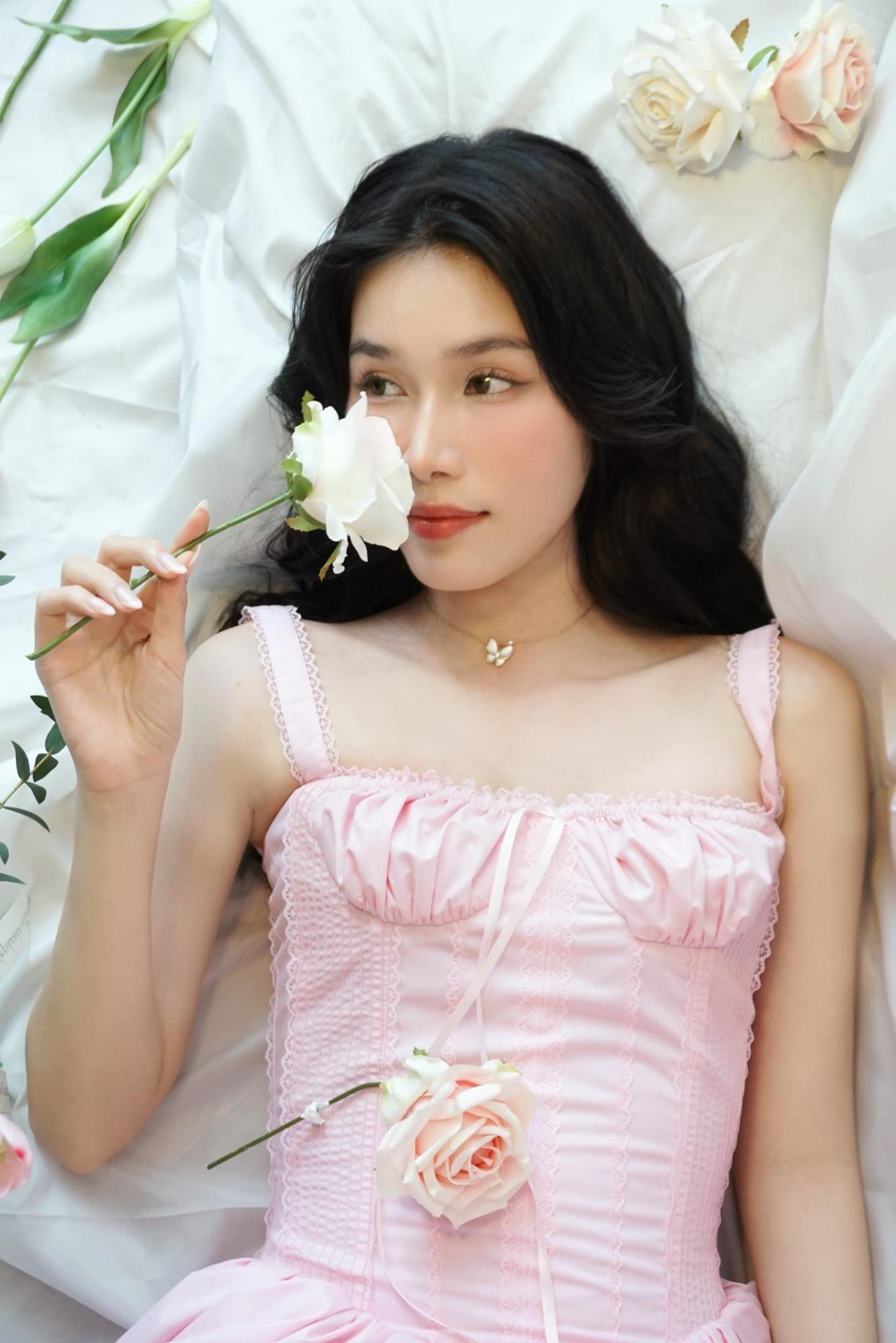 Á hậu Phương Anh