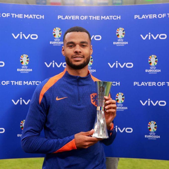 Cody Gakpo xuất sắc nhất trận tuyển Hà Lan thắng Ba Lan