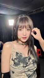 Sao Việt: Lan Ngọc trang điểm sắc sảo, con gái MC Quyền Linh gây 'sốt'