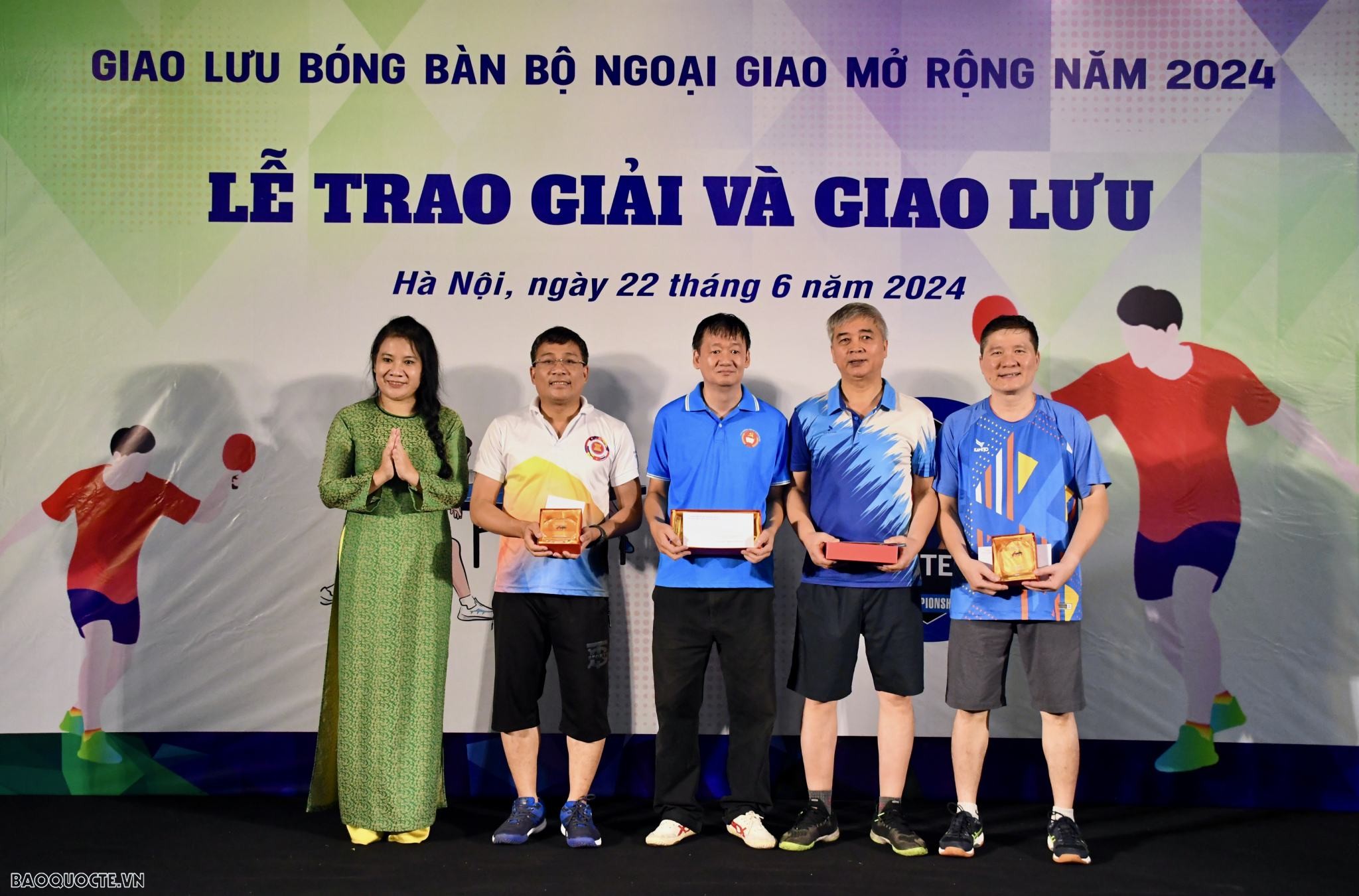 Rèn luyện tinh thần thể thao gắn với xây dựng tình đoàn kết