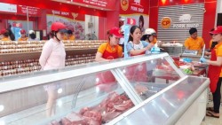 Giá heo hơi hôm nay 4/6: Miền Bắc cao nhất cả nước, miền Trung - Tây Nguyên giảm nhẹ
