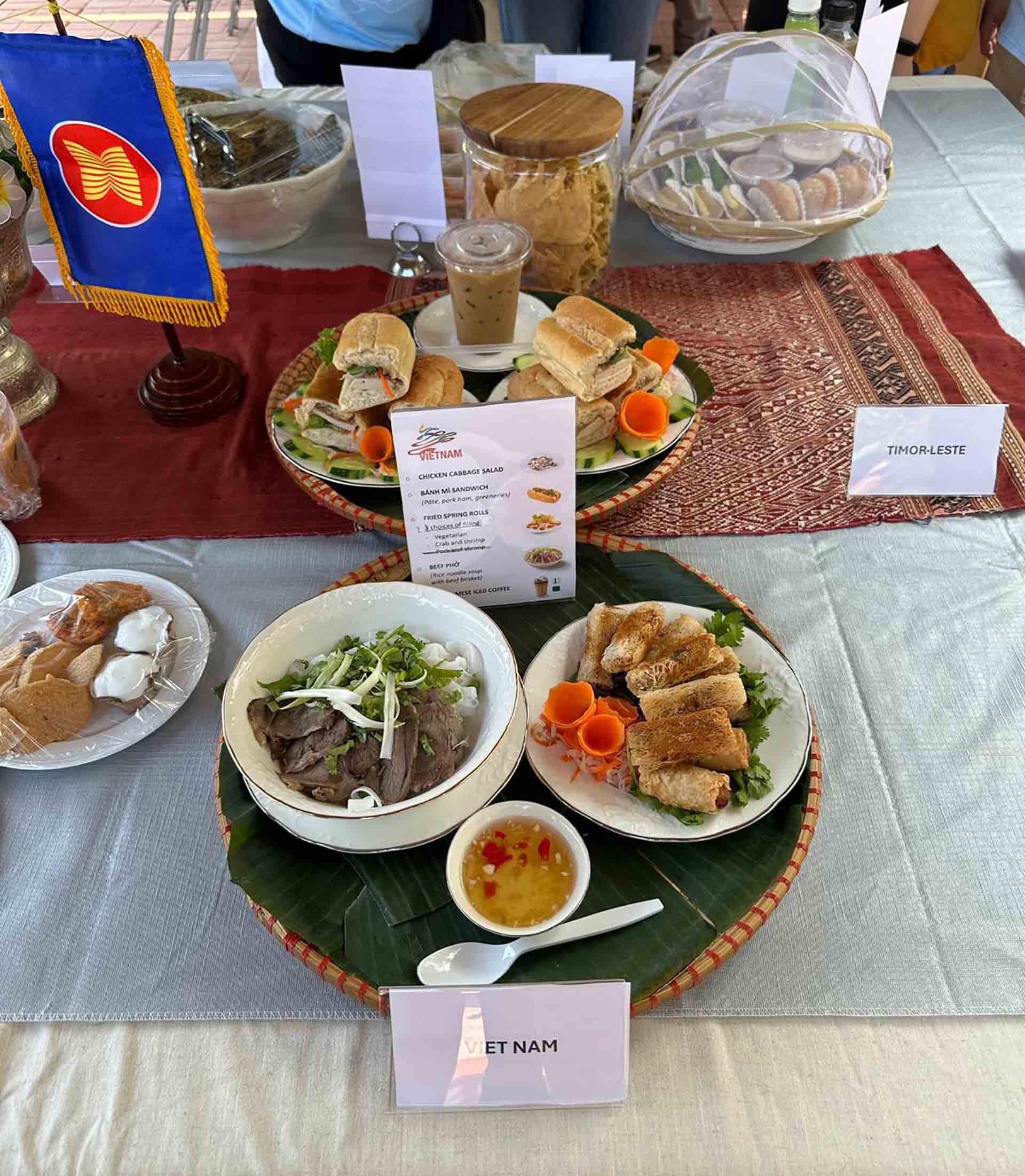 Ngày Gia đình ASEAN 2024 tại New York: Thắt chặt đoàn kết và tinh thần cộng đồng Ngày Gia đình ASEAN 2024 tại New York: Thắt chặt đoàn kết và tinh thần cộng đồng