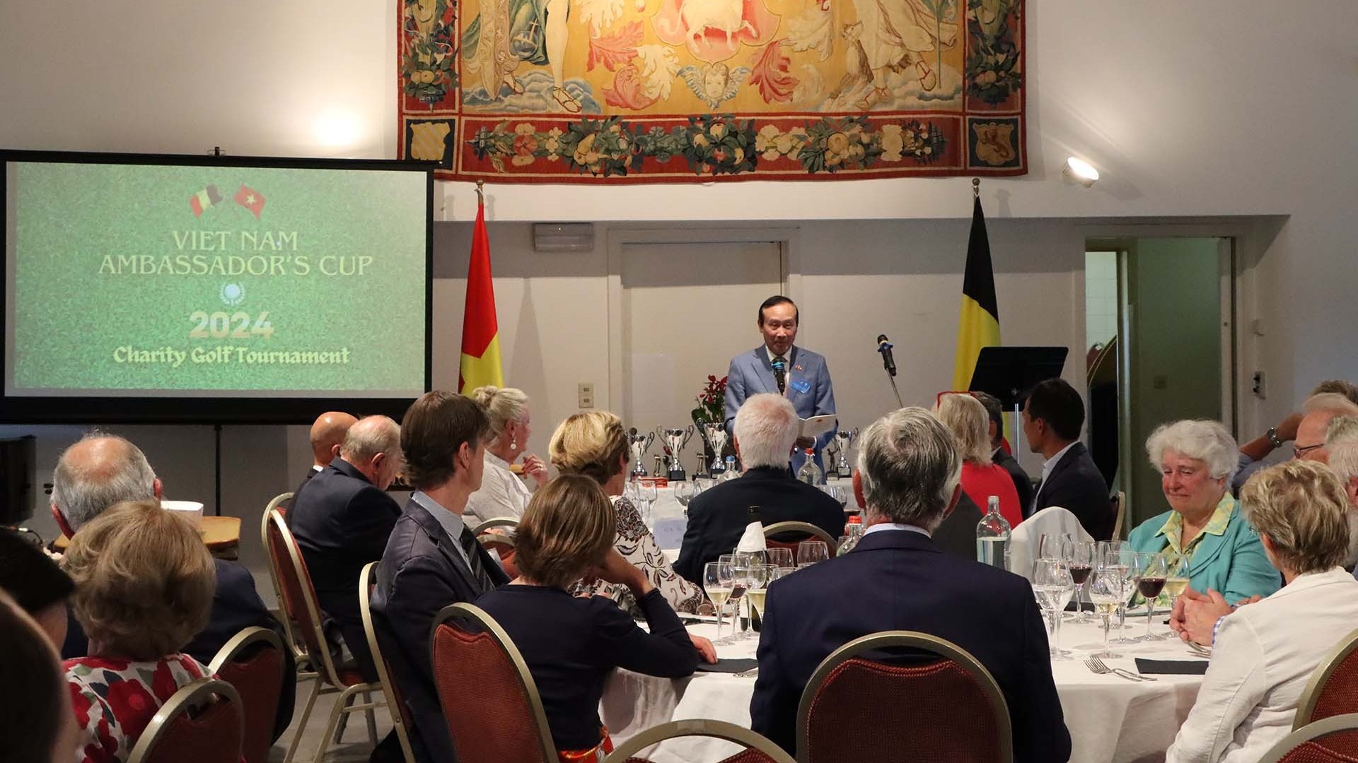 Giải golf Ambassador’s Cup tại Bỉ gây quỹ ủng hộ nạn nhân chất độc da cam ở Hội An