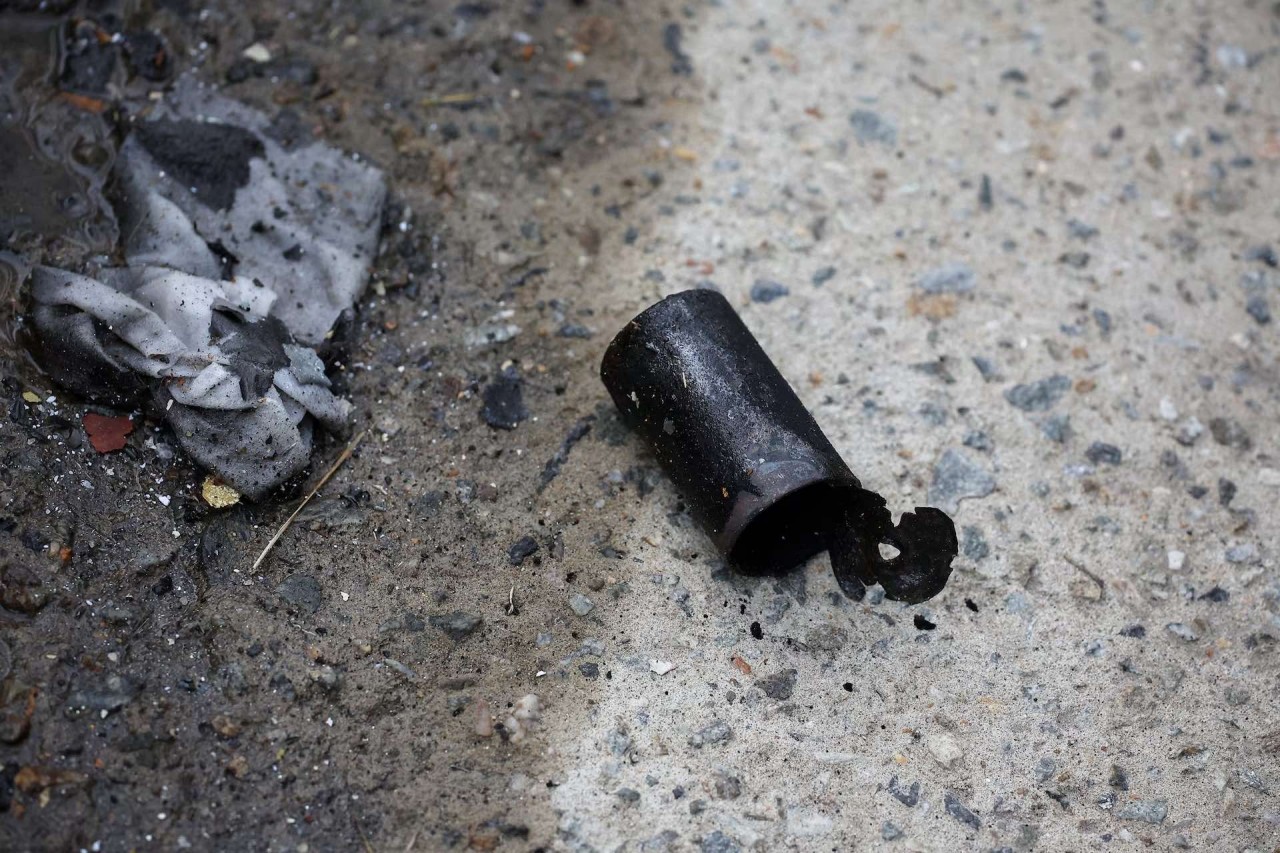 Đống đổ nát sau đám cháy nhà máy sản xuất pin ở Hàn Quốc