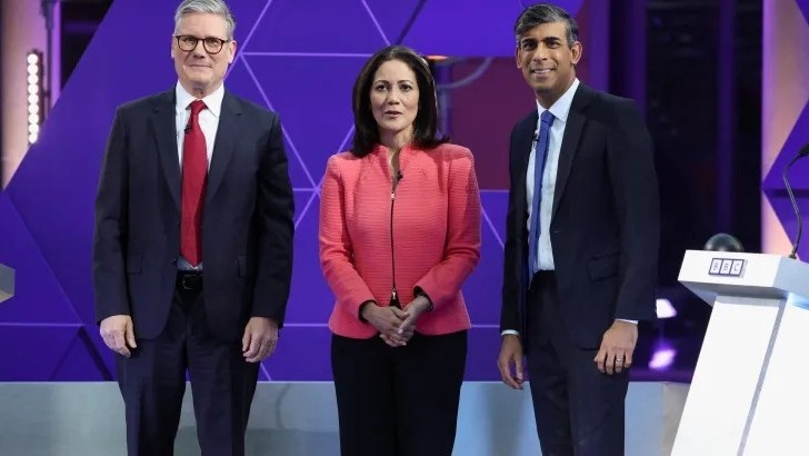 Lãnh đạo Công đảng Keir Starmer: Chính phủ Anh đã mất kiểm soát về nhập cư