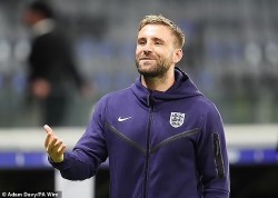 Hậu vệ Luke Shaw sẵn sàng ra sân ở trận gặp Slovakia