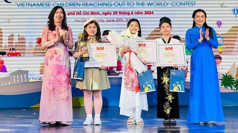 Sôi nổi vòng chung kết cuộc thi Thiếu nhi Việt Nam - Vươn ra thế giới