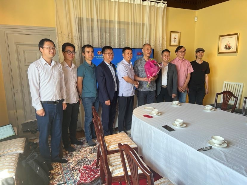 Phó Giáo sư, Tiến sĩ Đỗ Quang Minh, chuyên gia cao cấp Công ty Thermo Calc, được bầu làm Chủ tịch Hội.