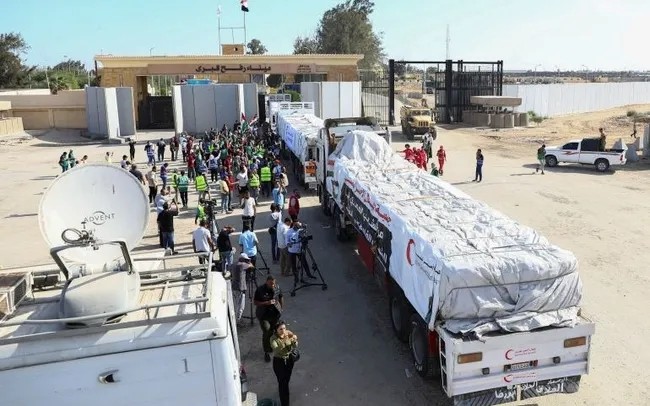 Israel mở rộng hợp tác ngân hàng với Palestine