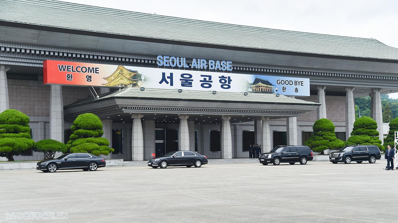 Toàn cảnh Lễ đón Thủ tướng Phạm Minh Chính và Phu nhân thăm chính thức Hàn Quốc