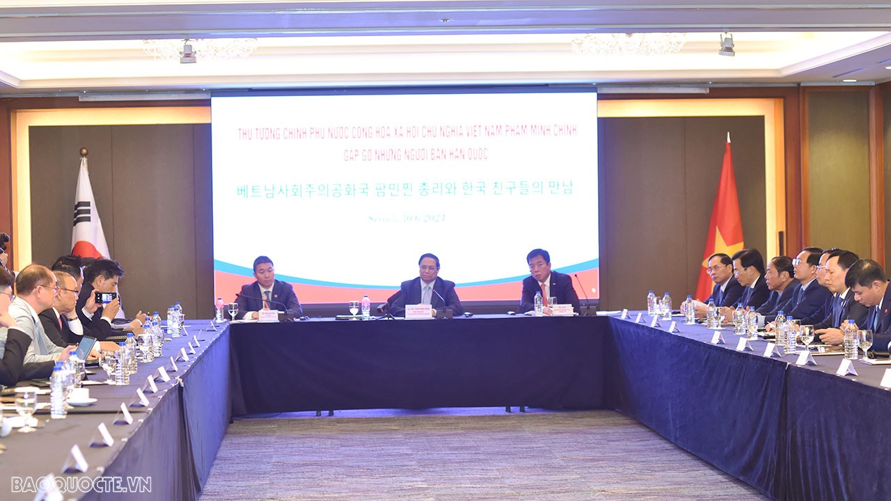 Thủ tướng Phạm Minh Chính gặp gỡ những người bạn Hàn Quốc