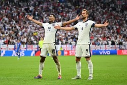 Xác định 2 cặp đấu vòng tứ kết EURO 2024