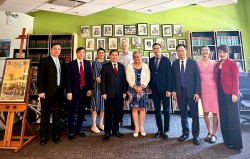 Đoàn đại biểu Đảng ủy Khối các cơ quan trung ương thăm, làm việc với Đảng Cộng sản Mỹ