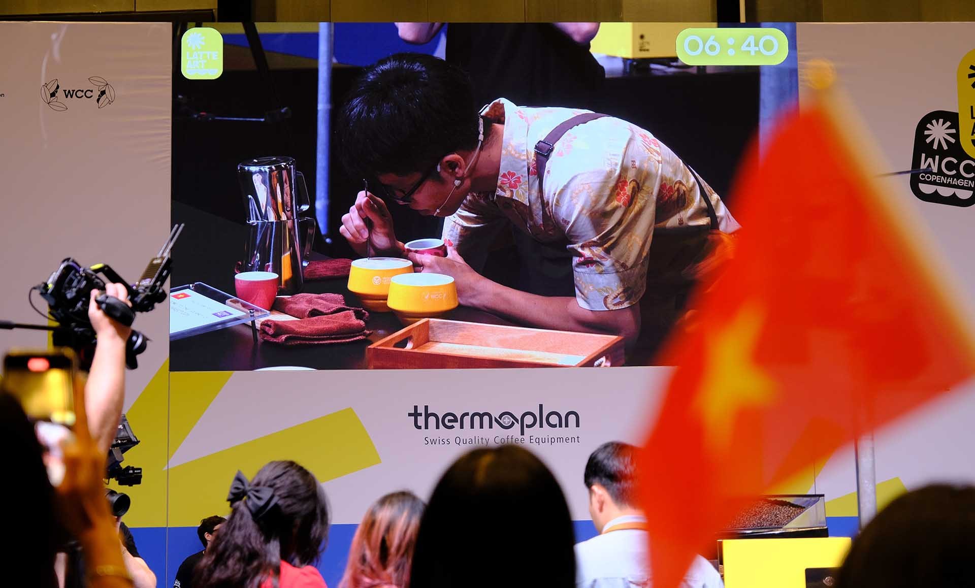 Đại sứ Việt Nam tại Đan Mạch tham dự Lễ hội cà phê thế giới Copenhagen 2024