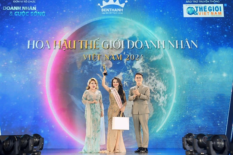 Hoa hậu Tự Tin Toả Sáng Trần Đỗ Như Quỳnh: ‘Hãy tự thực hiện ước mơ của bản thân, đừng cố thực hiện ước mơ của người khác’