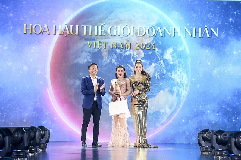 Á hậu Vivian Nguyên: ‘Tôi đã có một hành trình đẹp cùng Hoa hậu Thế giới Doanh nhân Việt Nam 2024’