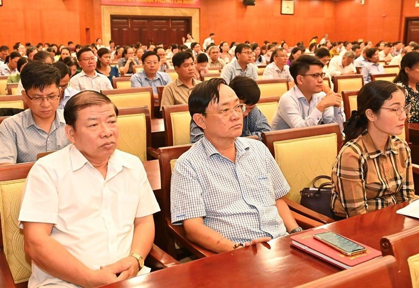 Thứ trưởng Bộ Ngoại giao Lê Thị Thu Hằng làm việc tại TP. Hồ Chí Minh