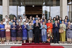 Chủ tịch Quốc hội Trần Thanh Mẫn tiếp đoàn đại biểu Hội Phụ nữ Lào và Campuchia