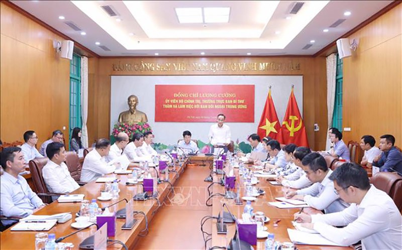 Thường trực Ban Bí thư Lương Cường làm việc với Ban Đối ngoại Trung ương Thường trực Ban Bí thư Lương Cường làm việc với Ban Đối ngoại Trung ương