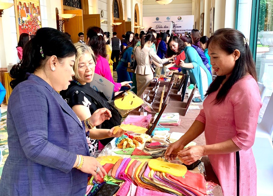 Nữ doanh nhân là lực lượng không thể tách rời trong chiến lược phát triển kinh tế xanh ở Việt Nam-Lào-Campuchia