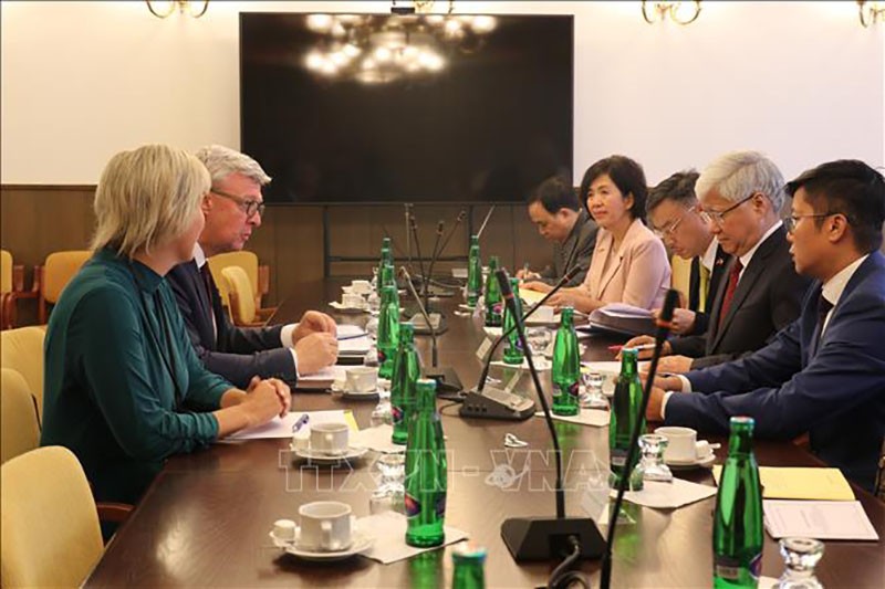 Đoàn đại biểu Đảng Cộng sản Việt Nam thăm và làm việc tại Cộng hòa Czech