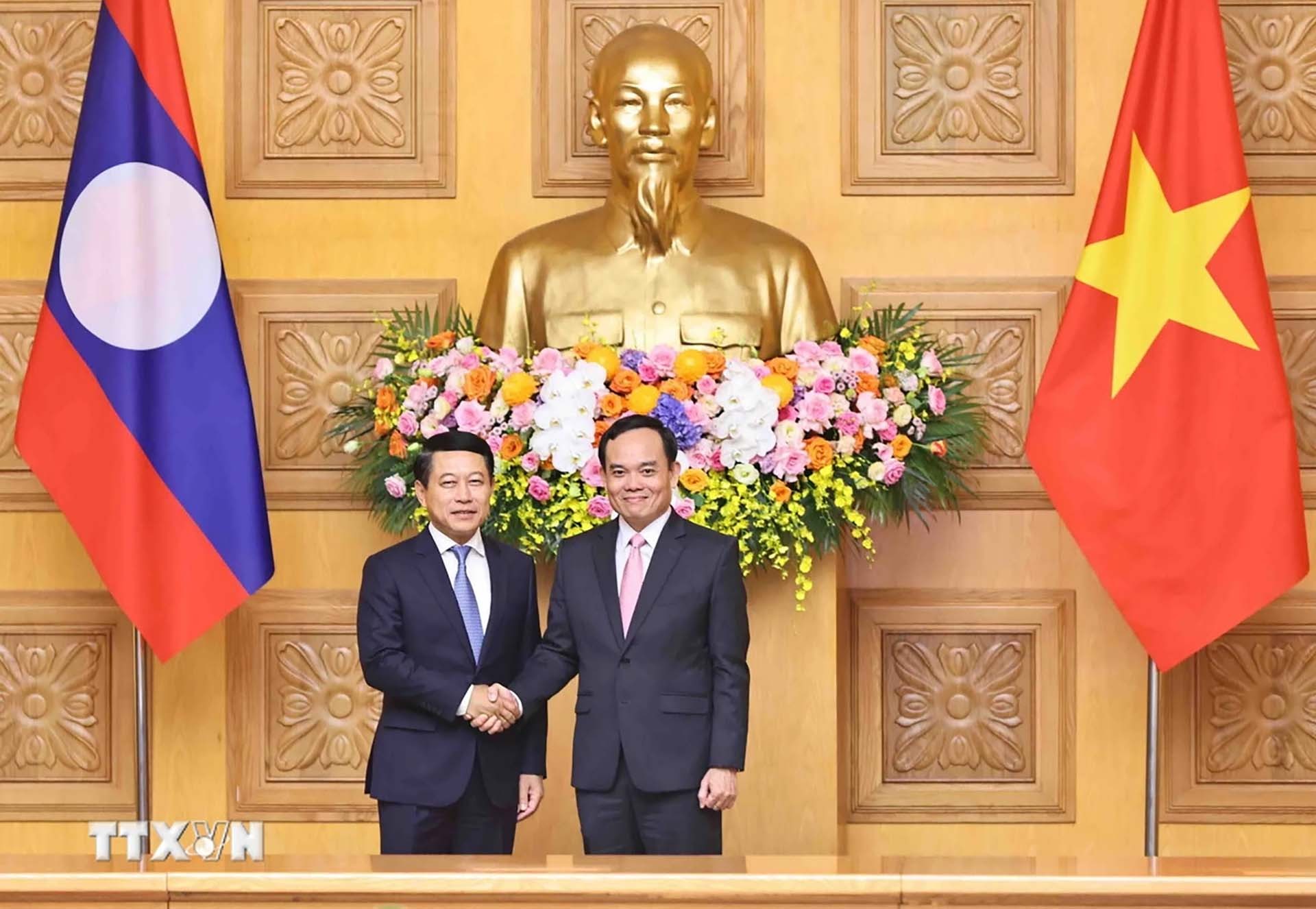 Thủ tướng Phạm Minh Chính tiếp Phó Thủ tướng Chính phủ, Bộ trưởng Ngoại giao Lào