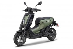 Cận cảnh xe máy điện Yamaha EMF 2024 vừa ra mắt