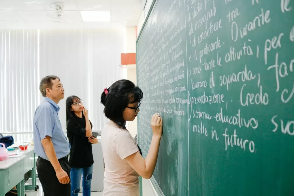 Điểm chuẩn học bạ Điểm chuẩn học bạ