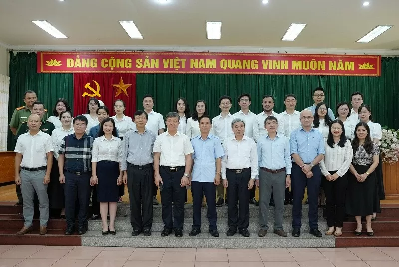 Có hẹn với Cao Bằng! Có hẹn với Cao Bằng!