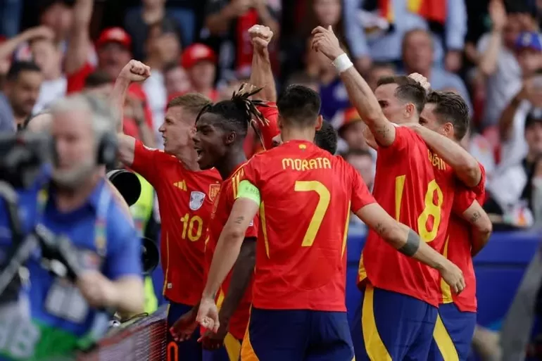 Bán kết EURO 2024: Siêu máy tính dự đoán trận Tây Ban Nha và Pháp Bán kết EURO 2024: Siêu máy tính dự đoán trận Tây Ban Nha và Pháp