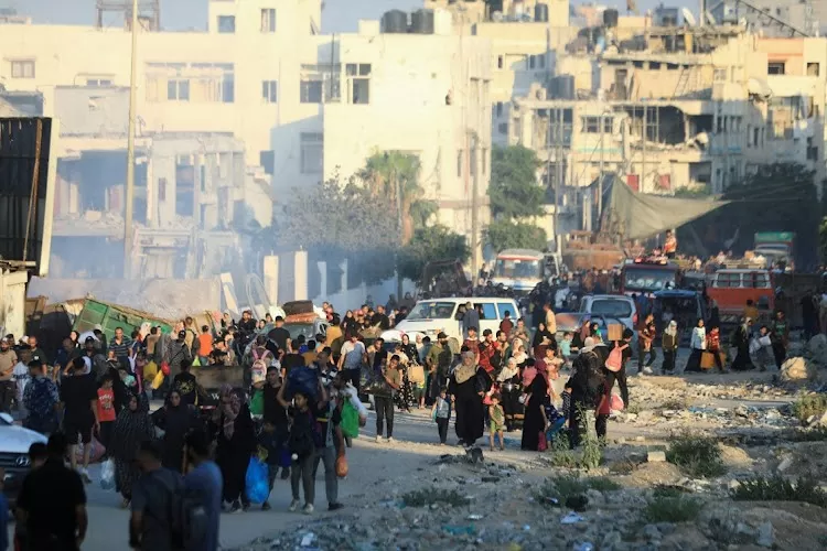 Xung đột ở Gaza: Giao tranh dữ dội, người dân hoang mang 'chúng tôi đi đâu?', Hamas cầu viện quốc tế gây sức ép với Thủ tướng Israel Xung đột ở Gaza: Giao tranh dữ dội, người dân hoang mang 'chúng tôi đi đâu?', Hamas cầu viện quốc tế gây sức ép với Thủ tướng Israel