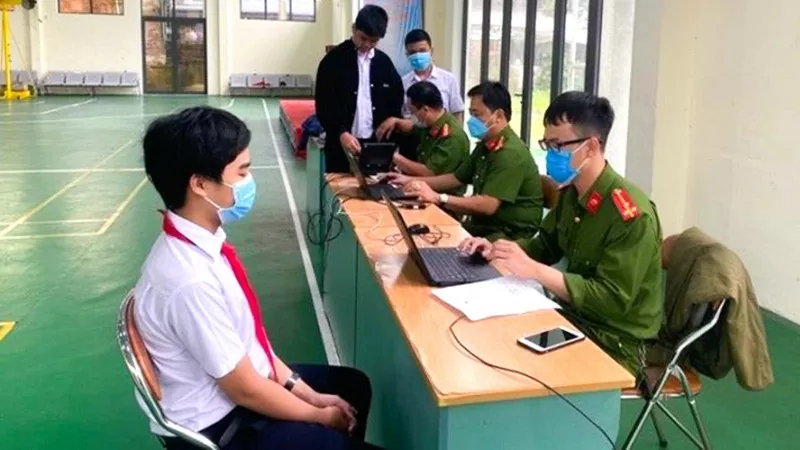 Những lưu ý khi làm thẻ căn cước mới cho trẻ dưới 14 tuổi Những lưu ý khi làm thẻ căn cước mới cho trẻ dưới 14 tuổi