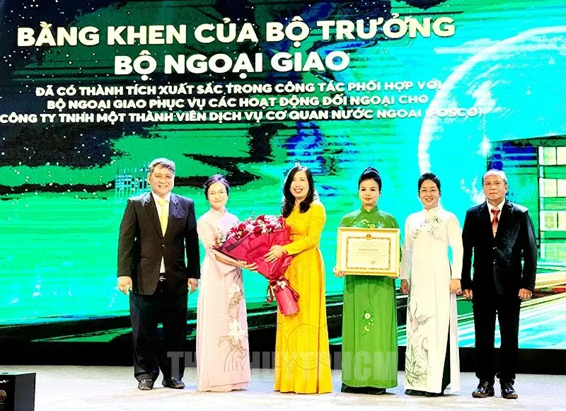 Công ty TNHH MTV Dịch vụ cơ quan nước ngoài - FOSCO kỷ niệm 45 năm ngày thành lập Công ty TNHH MTV Dịch vụ cơ quan nước ngoài - FOSCO kỷ niệm 45 năm ngày thành lập